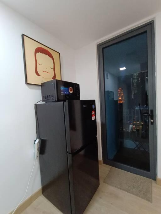 Cl 93b Balcony Klcc View Apartment