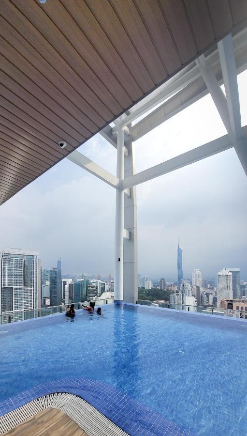 Apartment Cl 93b Balcony Klcc View *