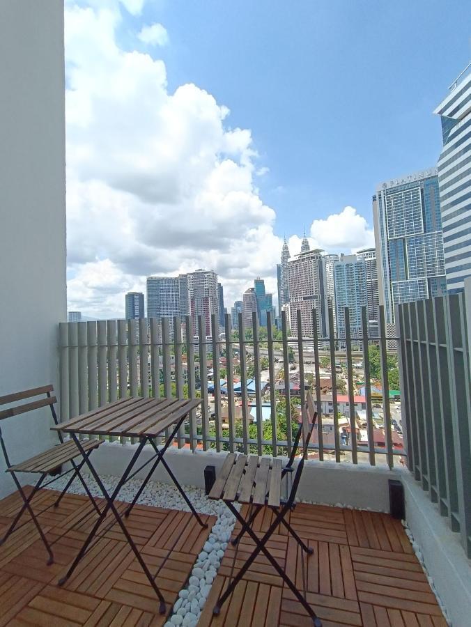 Cl 93b Balcony Klcc View * Kuala Lumpur