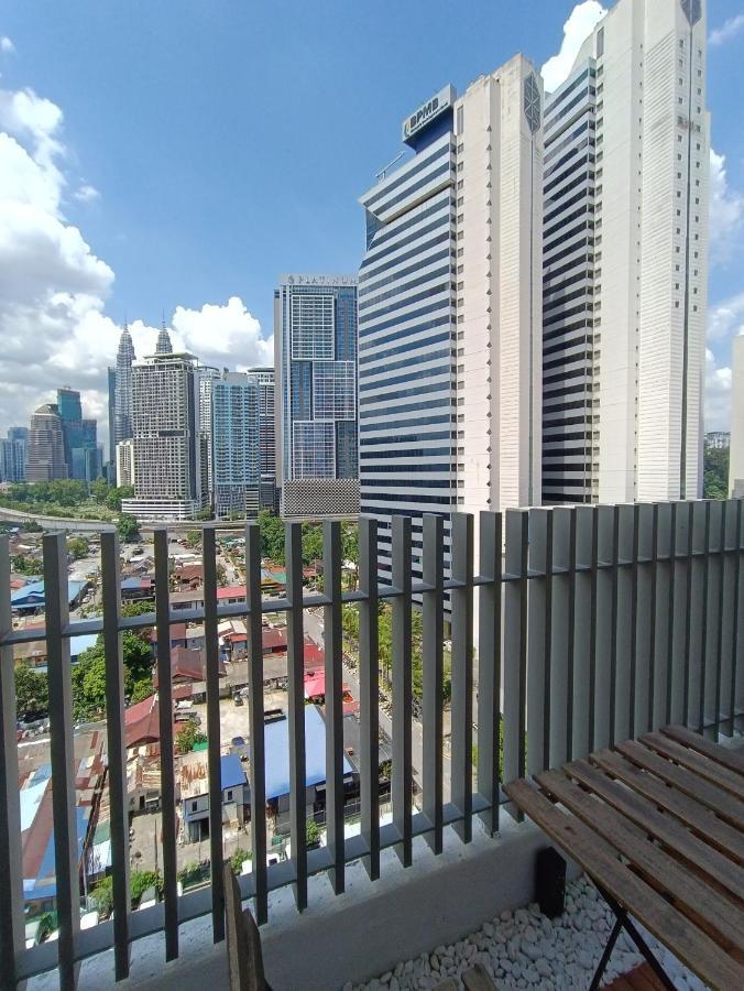 Cl 93b Balcony Klcc View Apartment